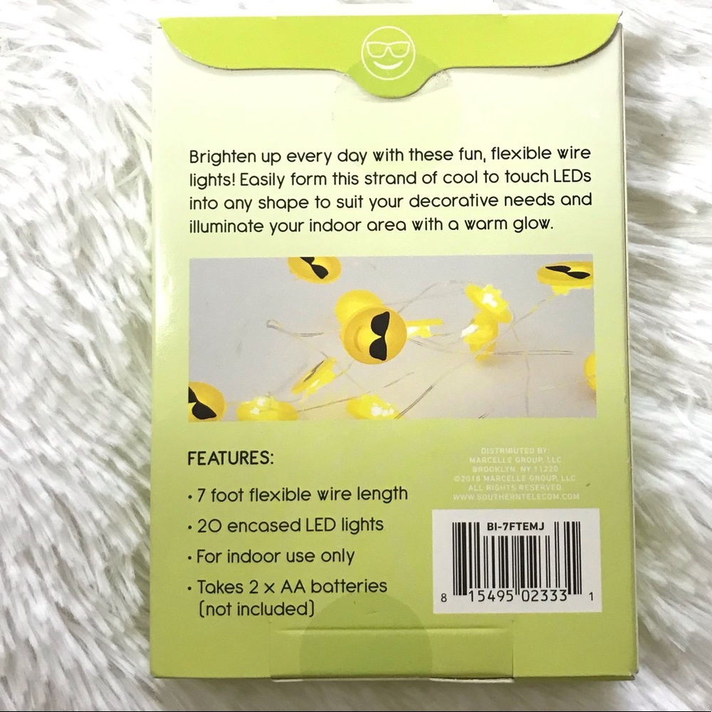 ⬇️$22 Yellow Emoji Fave LED Wire String Lights - Picture 3 of 3